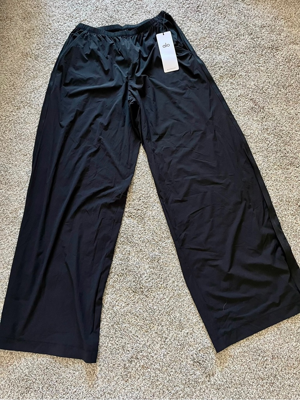 ALO Yoga Black Wide-Leg Track Pants